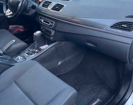 Сірий Рено Меган, об'ємом двигуна 1.5 л та пробігом 360 тис. км за 6900 $, фото 2 на Automoto.ua