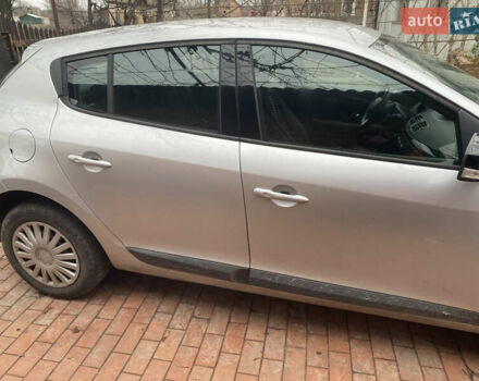 Серый Рено Меган, объемом двигателя 1.5 л и пробегом 375 тыс. км за 5499 $, фото 2 на Automoto.ua