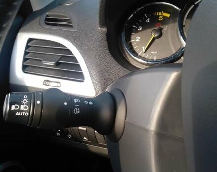 Серый Рено Меган, объемом двигателя 1.46 л и пробегом 290 тыс. км за 7000 $, фото 28 на Automoto.ua