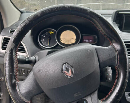 Серый Рено Меган, объемом двигателя 1.5 л и пробегом 327 тыс. км за 3800 $, фото 8 на Automoto.ua