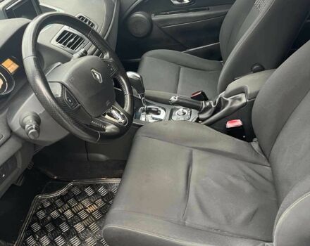 Сірий Рено Меган, об'ємом двигуна 1.5 л та пробігом 360 тис. км за 6900 $, фото 7 на Automoto.ua