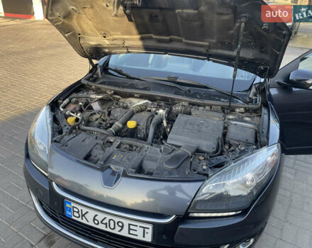 Серый Рено Меган, объемом двигателя 1.46 л и пробегом 266 тыс. км за 7000 $, фото 8 на Automoto.ua