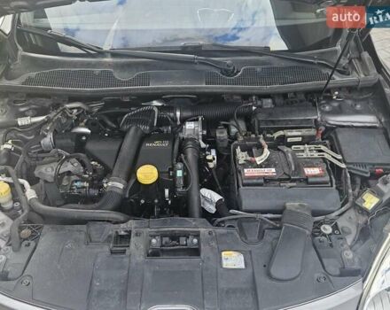 Серый Рено Меган, объемом двигателя 1.46 л и пробегом 215 тыс. км за 7555 $, фото 7 на Automoto.ua