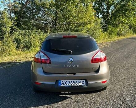 Рено Меган 2012 в Харькове на Automoto.ua Серый Рено Меган, объемом двигателя 1.46 л и пробегом 173 тыс. км за 6500 $, фото 2 на Automoto.ua
