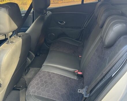 Рено Меган 2012 в Кривом Роге на Automoto.ua Серый Рено Меган, объемом двигателя 1.5 л и пробегом 289 тыс. км за 7500 $, фото 4 на Automoto.ua