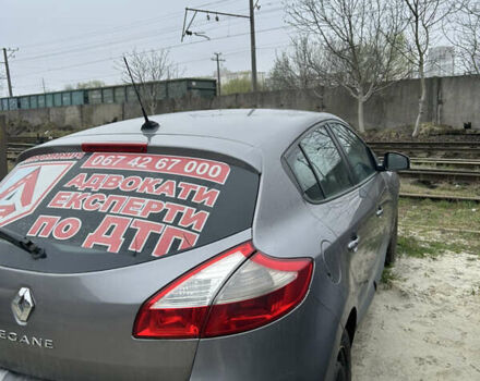 Серый Рено Меган, объемом двигателя 1.5 л и пробегом 327 тыс. км за 3800 $, фото 10 на Automoto.ua