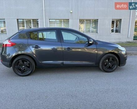 Серый Рено Меган, объемом двигателя 1.6 л и пробегом 214 тыс. км за 7450 $, фото 13 на Automoto.ua