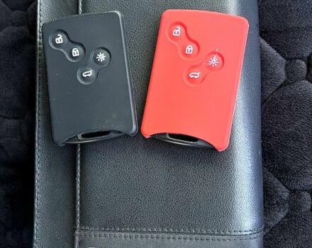 Рено Меган 2012 в Черновцах на Automoto.ua Серый Рено Меган, объемом двигателя 1.5 л и пробегом 283 тыс. км за 7900 $, фото 12 на Automoto.ua