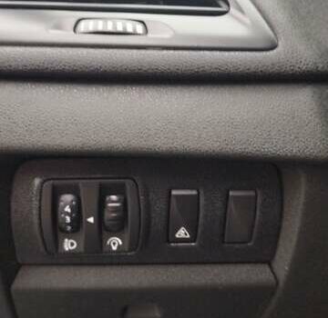 Серый Рено Меган, объемом двигателя 1.6 л и пробегом 190 тыс. км за 6999 $, фото 24 на Automoto.ua