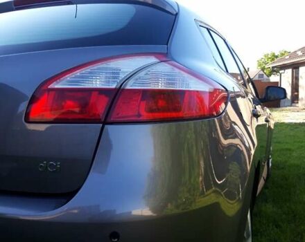 Серый Рено Меган, объемом двигателя 1.46 л и пробегом 215 тыс. км за 7555 $, фото 2 на Automoto.ua