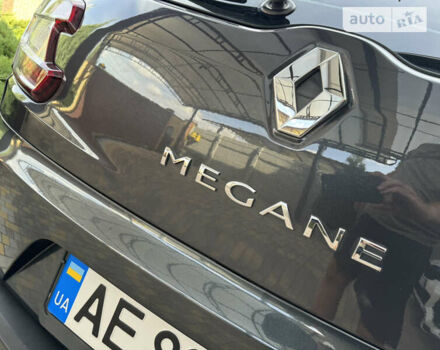Рено Меган 2012 в Днепре (Днепропетровске) на Automoto.ua Серый Рено Меган, объемом двигателя 1.46 л и пробегом 202 тыс. км за 9222 $, фото 44 на Automoto.ua