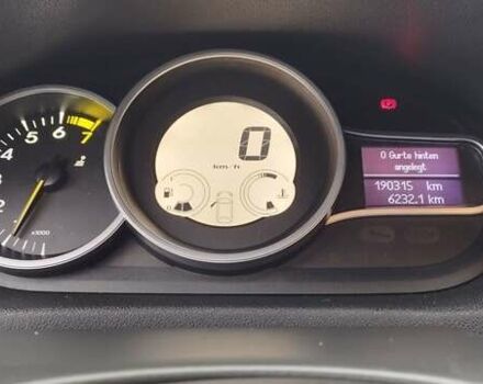 Серый Рено Меган, объемом двигателя 1.6 л и пробегом 190 тыс. км за 6999 $, фото 29 на Automoto.ua