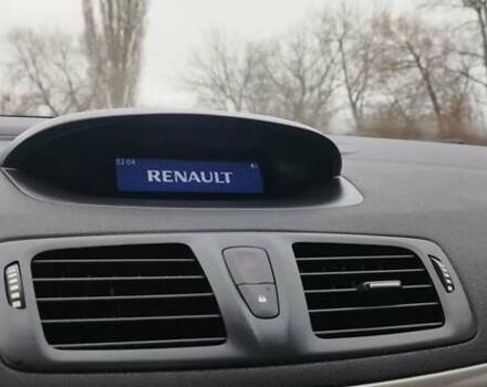 Серый Рено Меган, объемом двигателя 1.6 л и пробегом 190 тыс. км за 6999 $, фото 27 на Automoto.ua