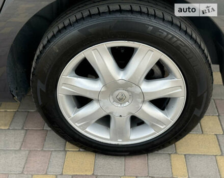 Рено Меган 2012 в Днепре (Днепропетровске) на Automoto.ua Серый Рено Меган, объемом двигателя 1.46 л и пробегом 202 тыс. км за 9222 $, фото 60 на Automoto.ua