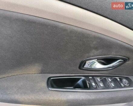 Сірий Рено Меган, об'ємом двигуна 1.6 л та пробігом 272 тис. км за 7000 $, фото 11 на Automoto.ua