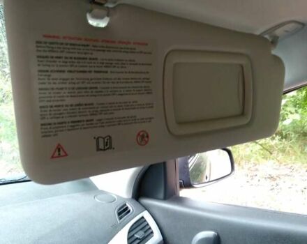 Серый Рено Меган, объемом двигателя 1.46 л и пробегом 290 тыс. км за 7000 $, фото 37 на Automoto.ua