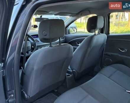 Серый Рено Меган, объемом двигателя 1.6 л и пробегом 214 тыс. км за 7450 $, фото 6 на Automoto.ua