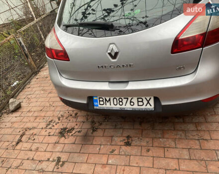Серый Рено Меган, объемом двигателя 1.5 л и пробегом 375 тыс. км за 5499 $, фото 4 на Automoto.ua