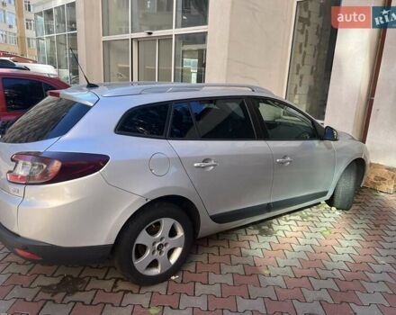 Серый Рено Меган, объемом двигателя 1.5 л и пробегом 470 тыс. км за 5900 $, фото 14 на Automoto.ua