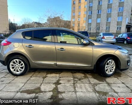 Рено Меган 2012 в Черновцах на Automoto.ua Серый Рено Меган, объемом двигателя 1.5 л и пробегом 283 тыс. км за 7900 $, фото 6 на Automoto.ua