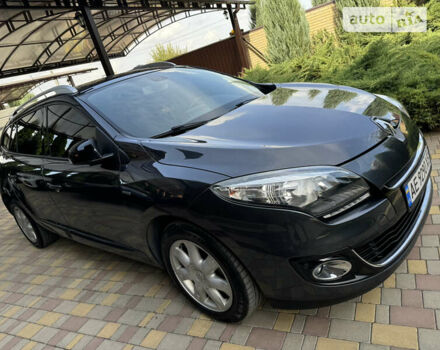 Рено Меган 2012 в Днепре (Днепропетровске) на Automoto.ua Серый Рено Меган, объемом двигателя 1.46 л и пробегом 202 тыс. км за 9222 $, фото 10 на Automoto.ua