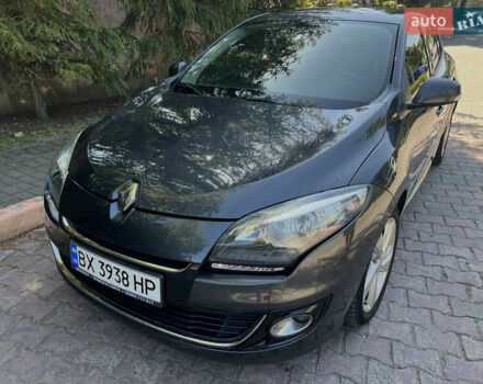 Сірий Рено Меган, об'ємом двигуна 1.5 л та пробігом 256 тис. км за 7500 $, фото 1 на Automoto.ua