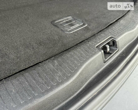 Рено Меган 2012 в Днепре (Днепропетровске) на Automoto.ua Серый Рено Меган, объемом двигателя 1.46 л и пробегом 202 тыс. км за 9222 $, фото 41 на Automoto.ua