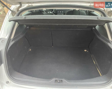 Серый Рено Меган, объемом двигателя 1.5 л и пробегом 375 тыс. км за 5499 $, фото 18 на Automoto.ua