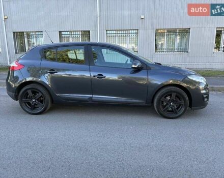 Серый Рено Меган, объемом двигателя 1.6 л и пробегом 214 тыс. км за 7450 $, фото 17 на Automoto.ua