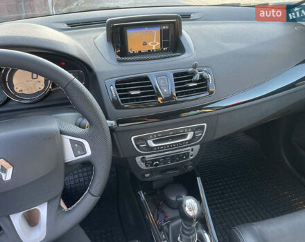 Серый Рено Меган, объемом двигателя 1.46 л и пробегом 266 тыс. км за 7000 $, фото 18 на Automoto.ua
