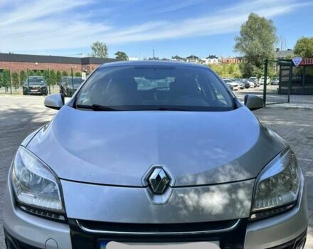 Серый Рено Меган, объемом двигателя 1.5 л и пробегом 285 тыс. км за 7500 $, фото 2 на Automoto.ua