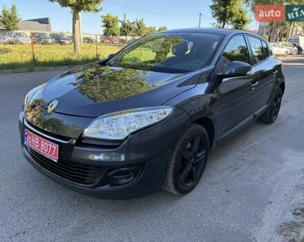 Серый Рено Меган, объемом двигателя 1.6 л и пробегом 214 тыс. км за 7450 $, фото 3 на Automoto.ua