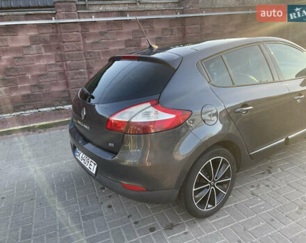 Серый Рено Меган, объемом двигателя 1.46 л и пробегом 266 тыс. км за 7000 $, фото 14 на Automoto.ua