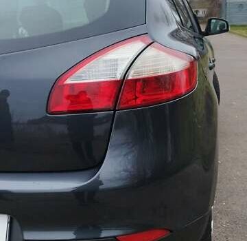 Серый Рено Меган, объемом двигателя 1.6 л и пробегом 190 тыс. км за 6999 $, фото 10 на Automoto.ua