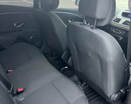 Сірий Рено Меган, об'ємом двигуна 1.6 л та пробігом 138 тис. км за 8300 $, фото 11 на Automoto.ua