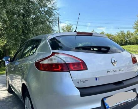 Серый Рено Меган, объемом двигателя 1.5 л и пробегом 285 тыс. км за 7500 $, фото 4 на Automoto.ua