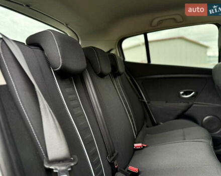 Сірий Рено Меган, об'ємом двигуна 1.5 л та пробігом 198 тис. км за 8599 $, фото 35 на Automoto.ua