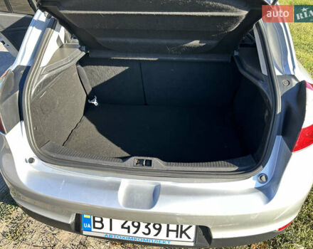 Рено Меган 2013 в Кременчуге на Automoto.ua Серый Рено Меган, объемом двигателя 1.2 л и пробегом 260 тыс. км за 6100 $, фото 12 на Automoto.ua