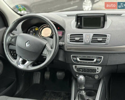 Серый Рено Меган, объемом двигателя 1.5 л и пробегом 193 тыс. км за 8100 $, фото 29 на Automoto.ua