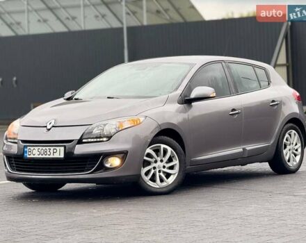 Рено Меган 2013 в Самборе на Automoto.ua Серый Рено Меган, объемом двигателя 1.46 л и пробегом 267 тыс. км за 7950 $, фото 11 на Automoto.ua