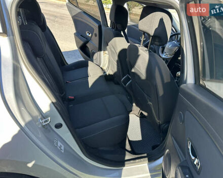 Рено Меган 2013 в Кременчуге на Automoto.ua Серый Рено Меган, объемом двигателя 1.2 л и пробегом 260 тыс. км за 6100 $, фото 13 на Automoto.ua