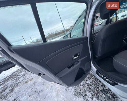 Серый Рено Меган, объемом двигателя 1.5 л и пробегом 249 тыс. км за 6999 $, фото 35 на Automoto.ua