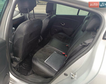 Сірий Рено Меган, об'ємом двигуна 1.2 л та пробігом 224 тис. км за 6900 $, фото 5 на Automoto.ua