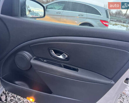 Серый Рено Меган, объемом двигателя 1.5 л и пробегом 249 тыс. км за 6999 $, фото 29 на Automoto.ua