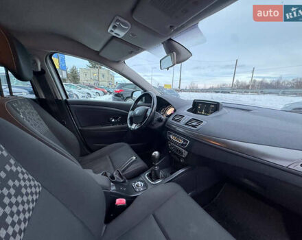 Серый Рено Меган, объемом двигателя 1.5 л и пробегом 249 тыс. км за 6999 $, фото 27 на Automoto.ua