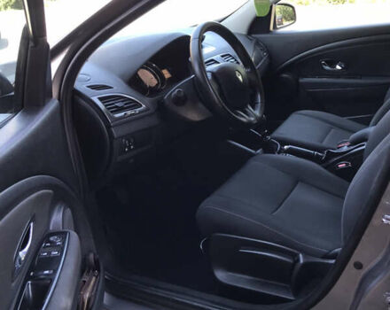 Серый Рено Меган, объемом двигателя 1.46 л и пробегом 400 тыс. км за 6700 $, фото 12 на Automoto.ua