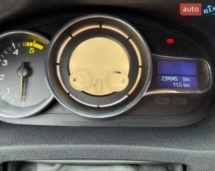 Серый Рено Меган, объемом двигателя 1.5 л и пробегом 237 тыс. км за 7550 $, фото 34 на Automoto.ua