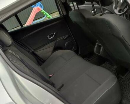 Сірий Рено Меган, об'ємом двигуна 1.5 л та пробігом 166 тис. км за 7200 $, фото 9 на Automoto.ua