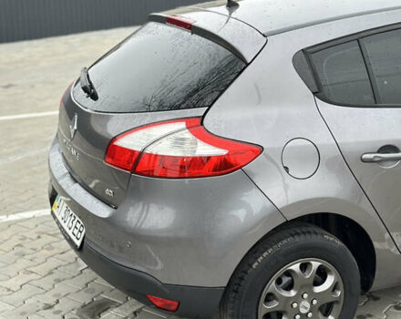 Серый Рено Меган, объемом двигателя 1.5 л и пробегом 276 тыс. км за 6700 $, фото 4 на Automoto.ua