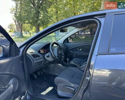 Сірий Рено Меган, об'ємом двигуна 1.5 л та пробігом 295 тис. км за 5500 $, фото 22 на Automoto.ua